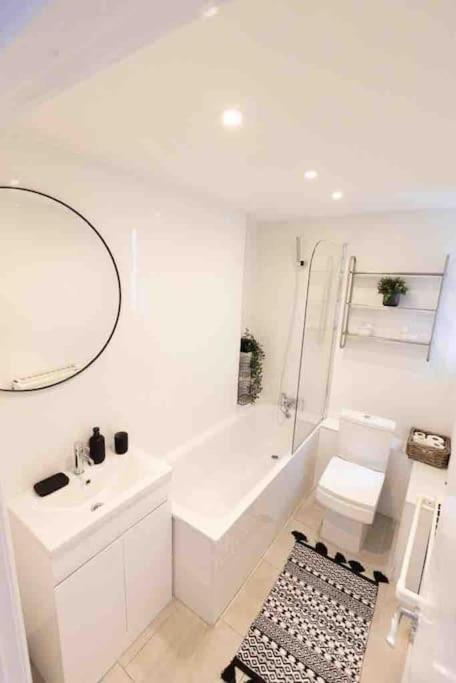 Lovely 2 Bedroom Apartment In Chelsea Sw3 London Exterior photo